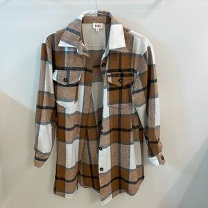 Bibi Oversized Flannel, wear as “shacket” vibe!